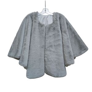 Chic Gray Faux Fur Cape for Women OSFA